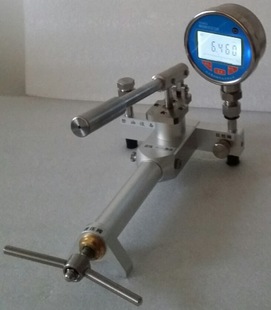 JGK-133W便携液压泵水介质 0~70MPa